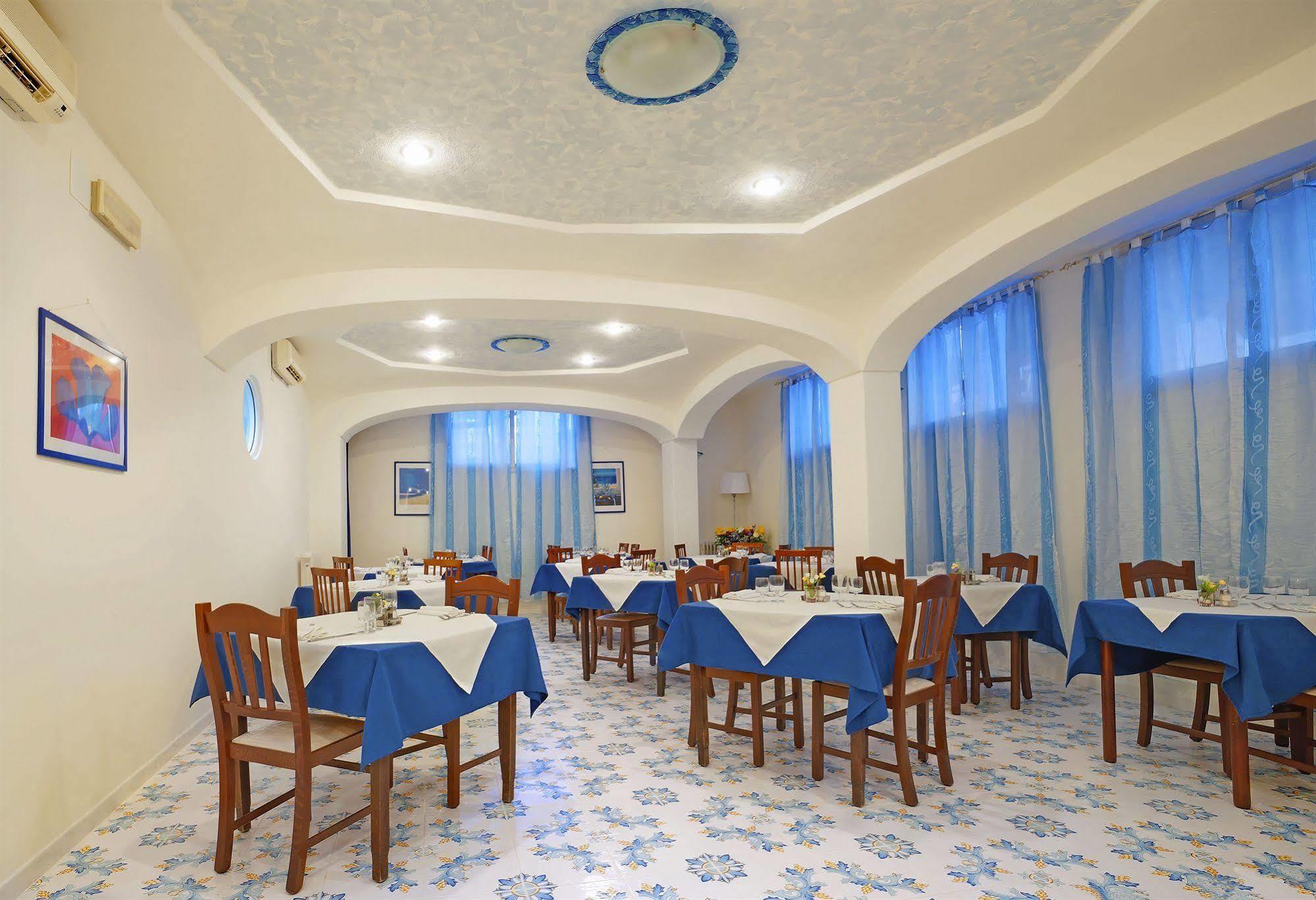 Iris Hotel Forio di Ischia Exteriör bild