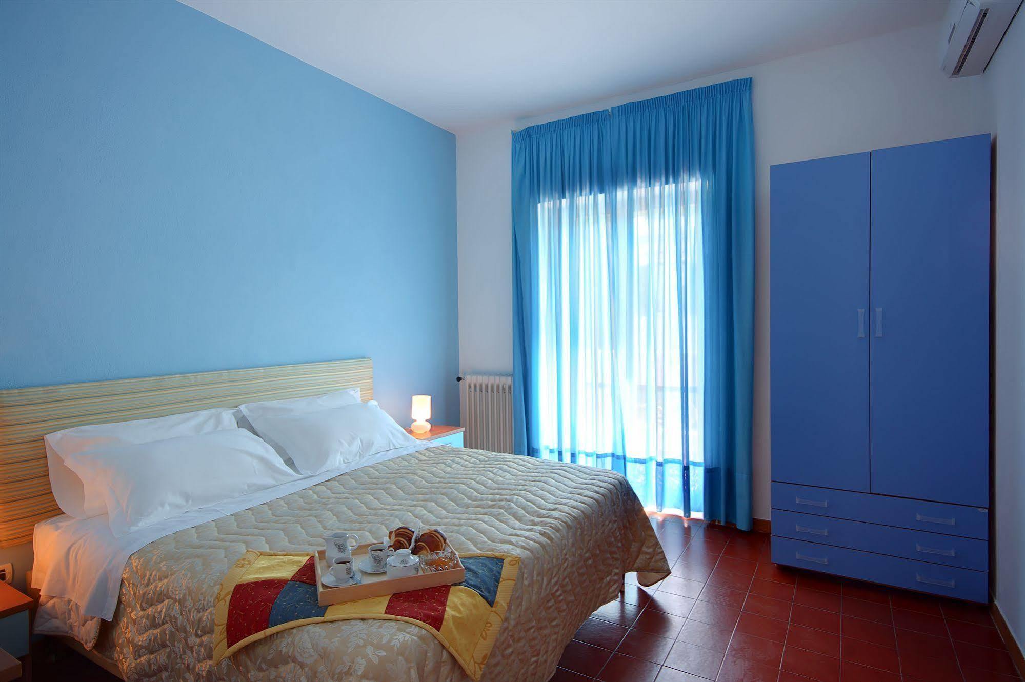 Iris Hotel Forio di Ischia Exteriör bild